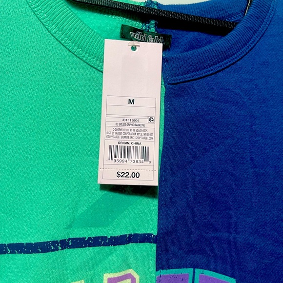 Winter two tone sweater ? - Picture 2 of 2